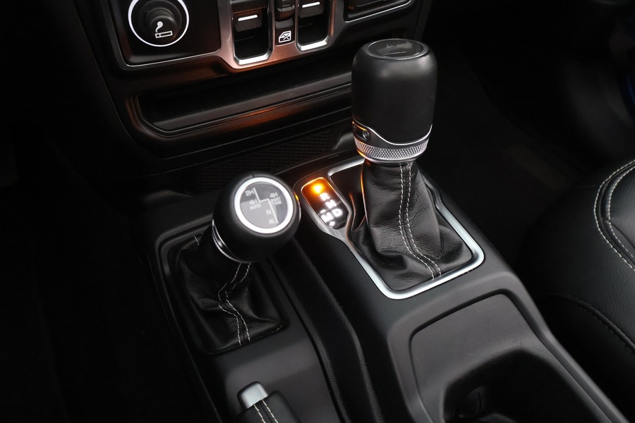 Jeep Wrangler vaihtoauto