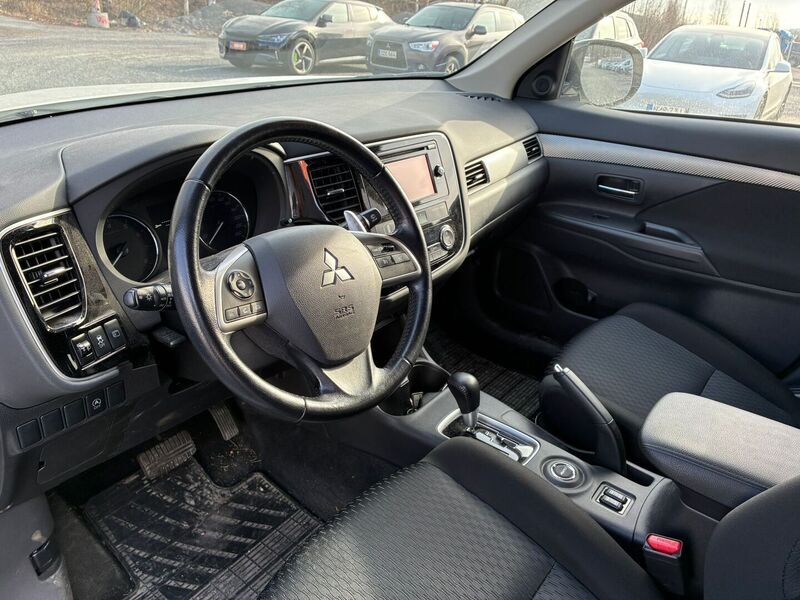 Mitsubishi Outlander vaihtoauto