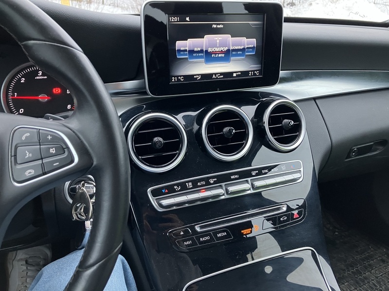 Mercedes-Benz C vaihtoauto