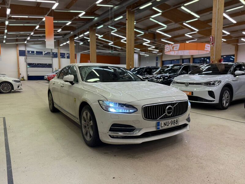 Volvo S90 vaihtoauto