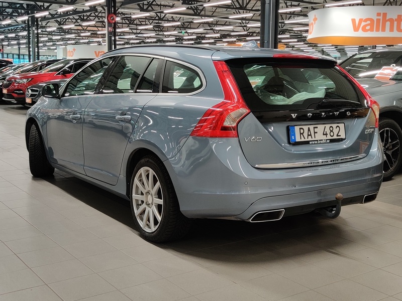 Volvo V60 vaihtoauto