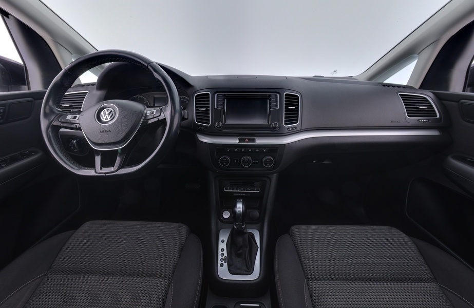 Volkswagen Sharan vaihtoauto