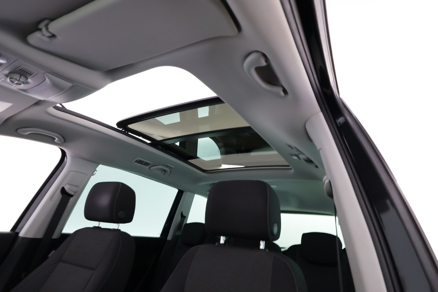 Volkswagen Sharan vaihtoauto