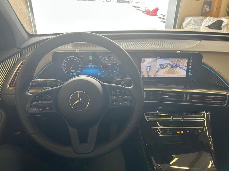 Mercedes-Benz EQC vaihtoauto