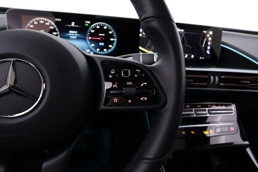 Mercedes-Benz EQC vaihtoauto