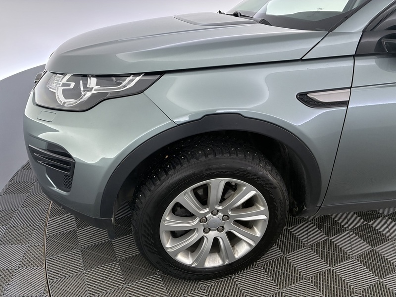 Land Rover Discovery Sport vaihtoauto