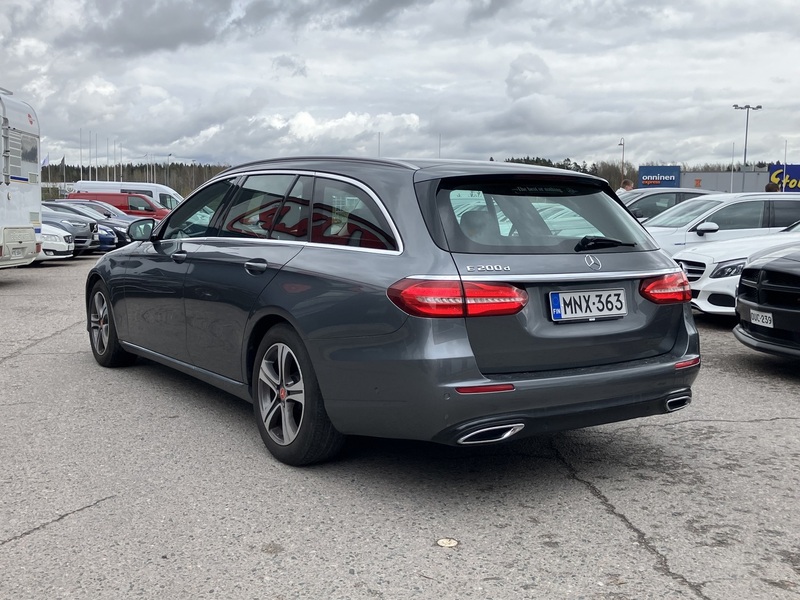 Mercedes-Benz E vaihtoauto