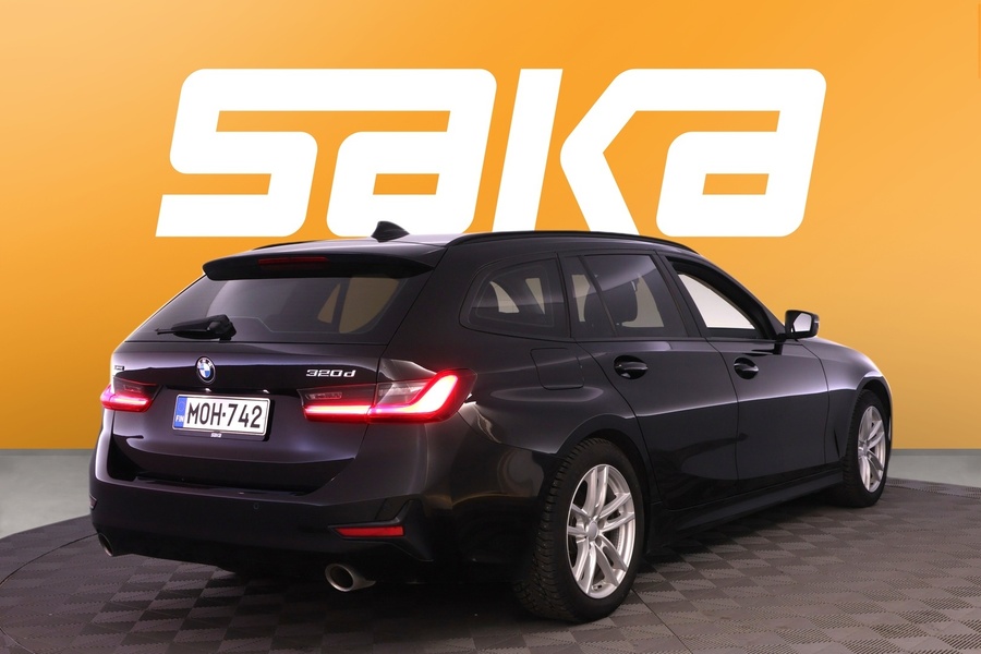 BMW 320 vaihtoauto