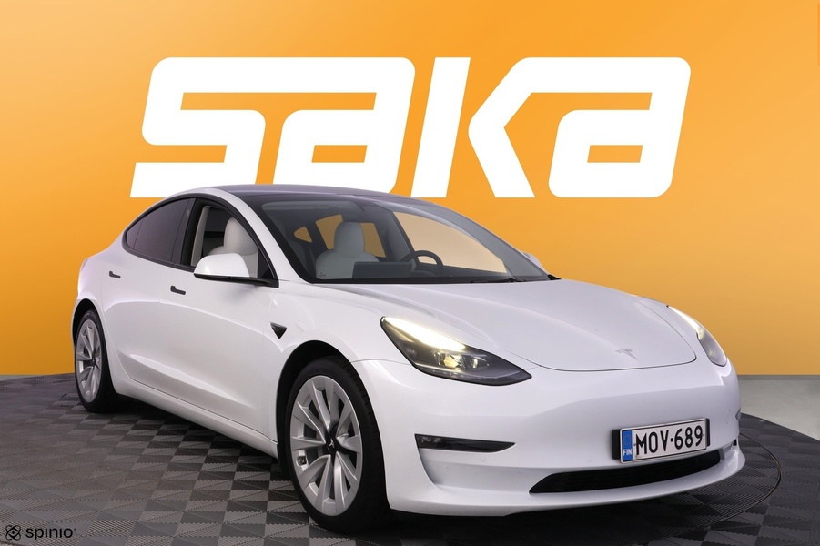 Tesla Model 3 vaihtoauto