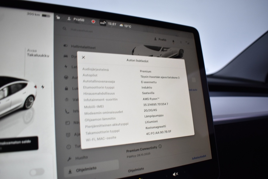 Tesla Model 3 vaihtoauto