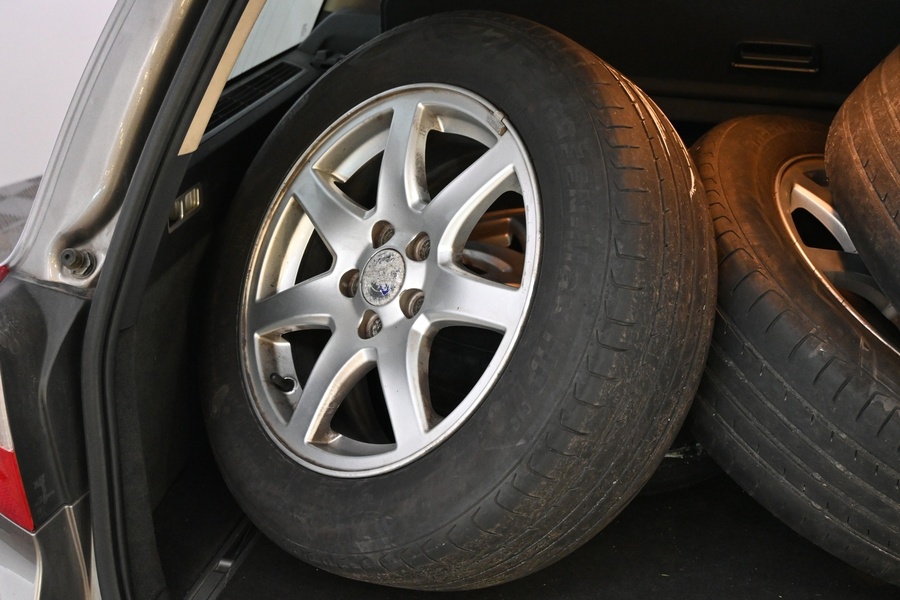 Volvo V70 vaihtoauto