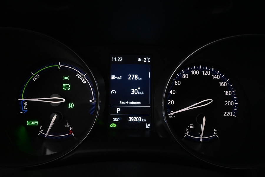 Toyota C-HR vaihtoauto