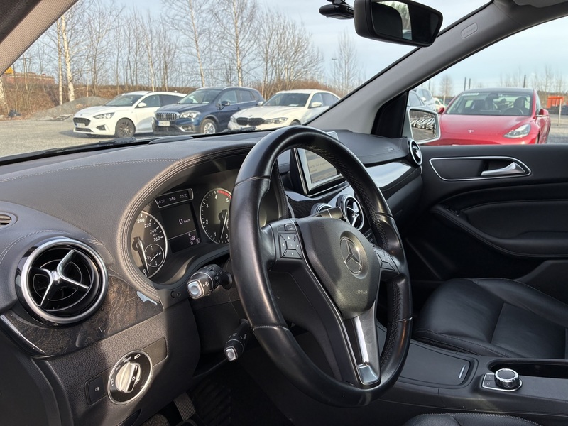 Mercedes-Benz B vaihtoauto