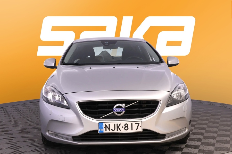 Volvo V40 vaihtoauto