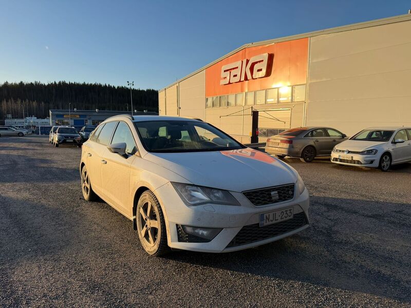 SEAT Leon ST vaihtoauto