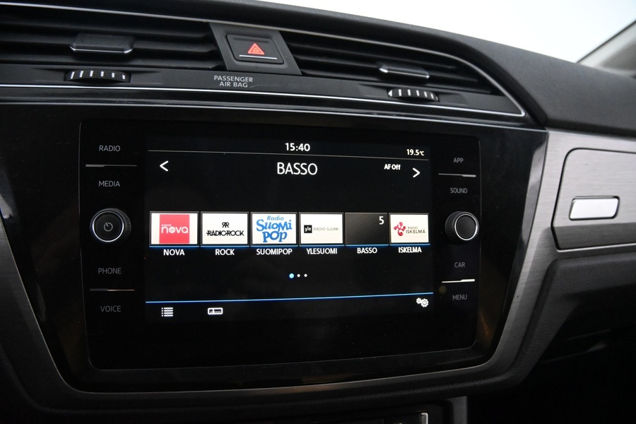 Volkswagen Touran vaihtoauto