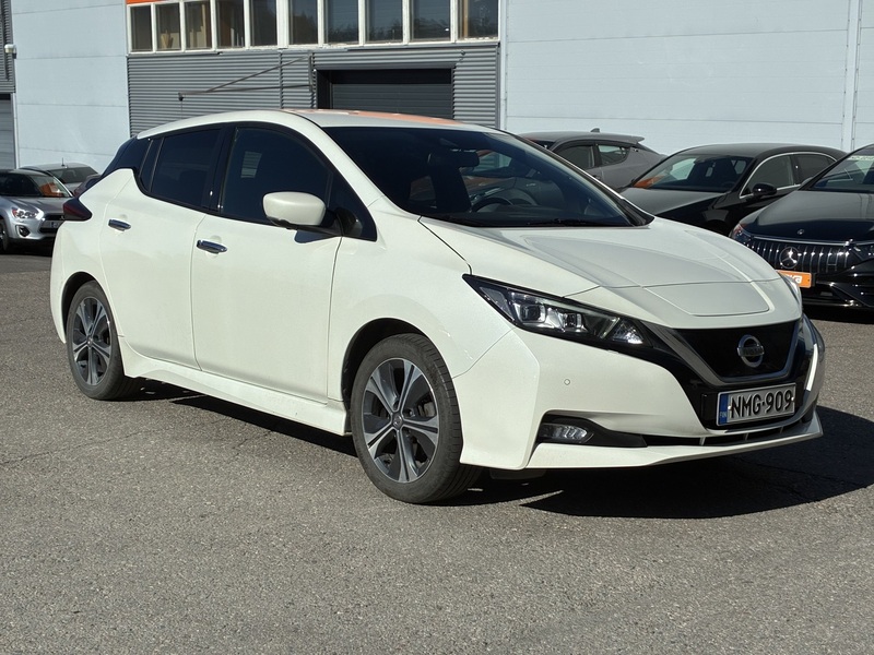 Nissan Leaf vaihtoauto