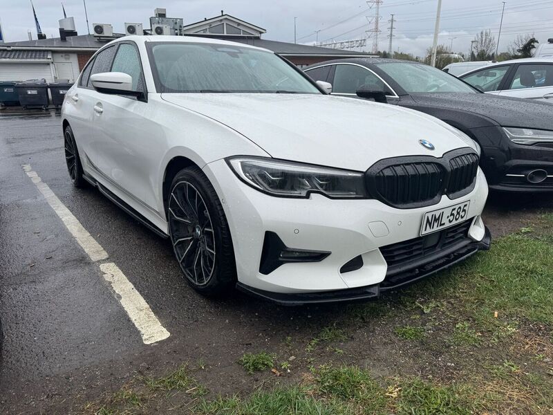 BMW 330 vaihtoauto