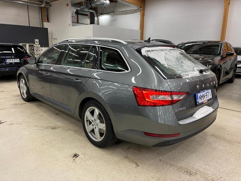 Skoda Superb vaihtoauto