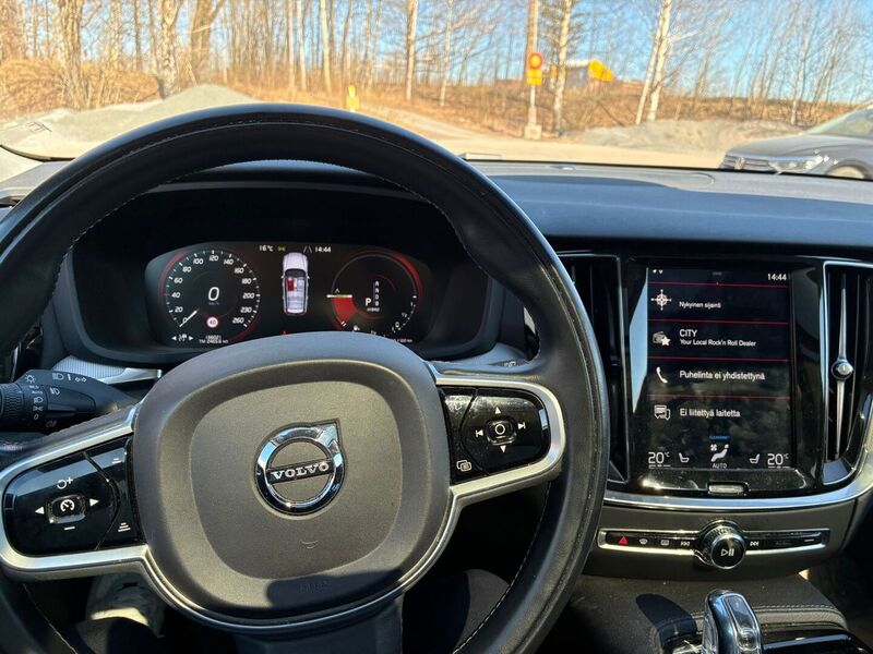 Volvo V60 vaihtoauto