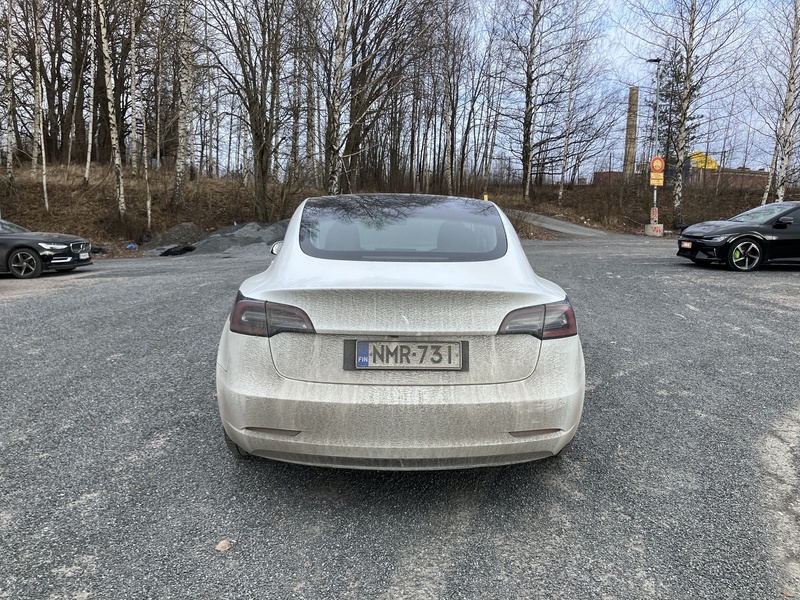 Tesla Model 3 vaihtoauto
