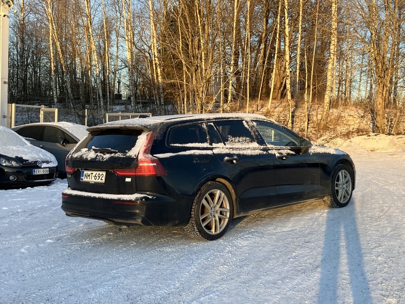 Volvo V60 vaihtoauto