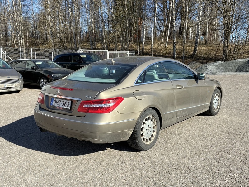 Mercedes-Benz E vaihtoauto