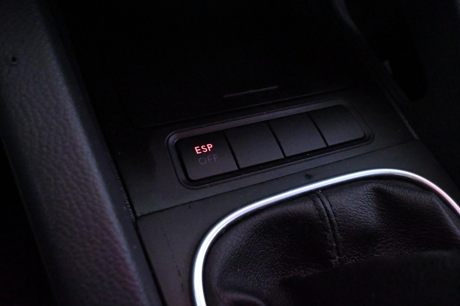 Volkswagen Jetta vaihtoauto