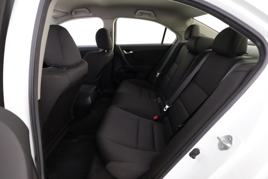 Honda Accord vaihtoauto