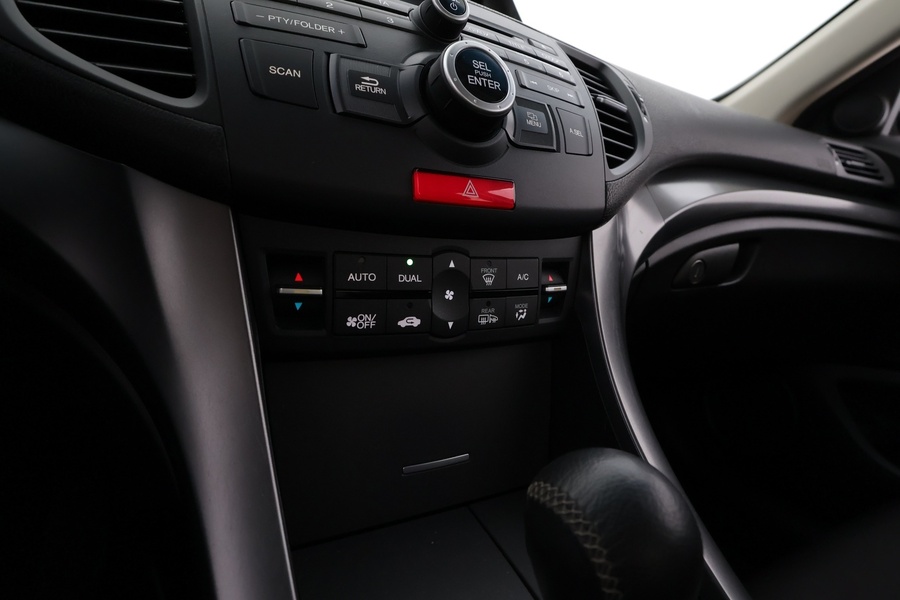 Honda Accord vaihtoauto