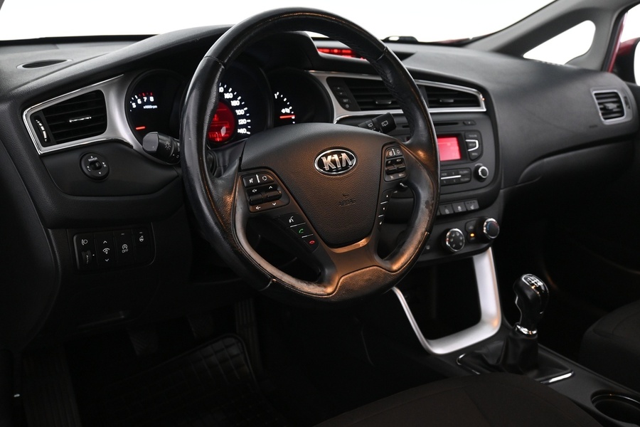 Kia Ceed vaihtoauto