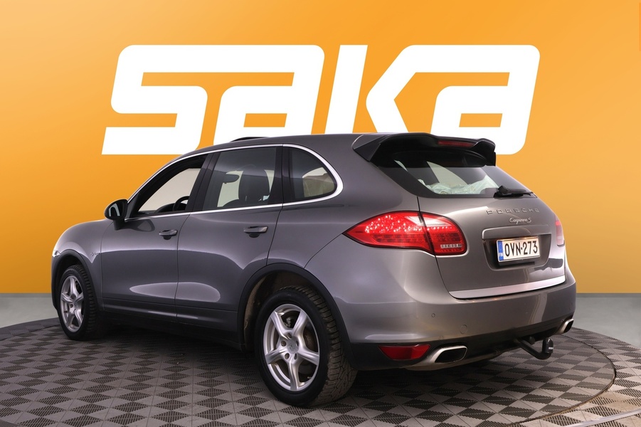 Porsche Cayenne vaihtoauto