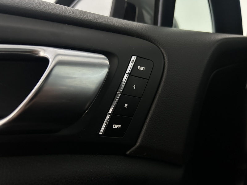 Porsche Cayenne vaihtoauto