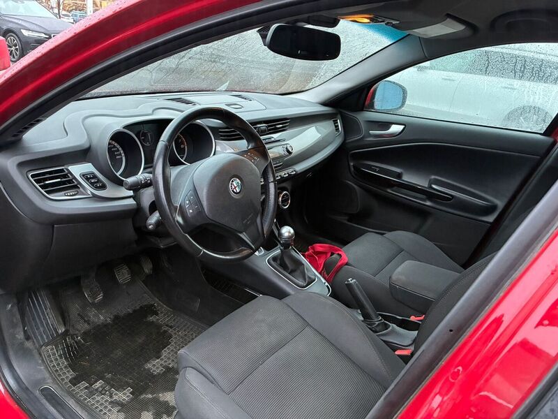 Alfa Romeo Giulietta vaihtoauto