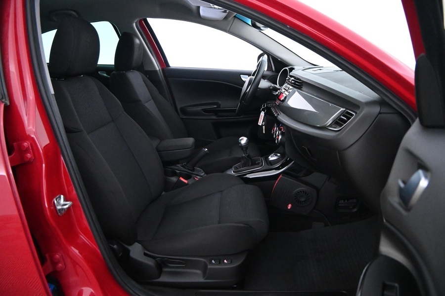 Alfa Romeo Giulietta vaihtoauto