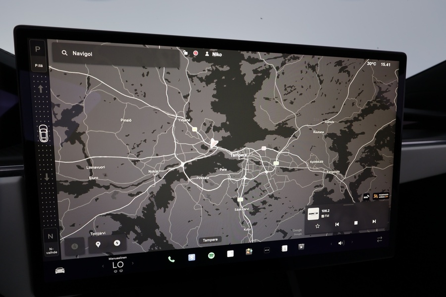 Tesla Model S vaihtoauto