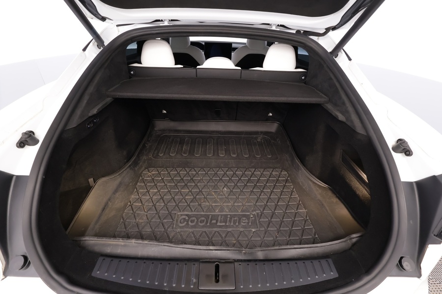 Tesla Model S vaihtoauto