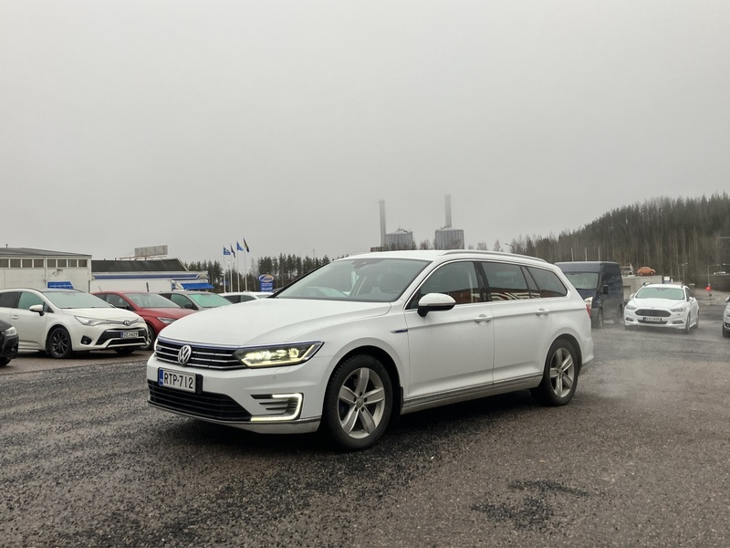Volkswagen Passat vaihtoauto