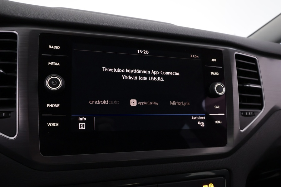 Volkswagen Golf Sportsvan vaihtoauto