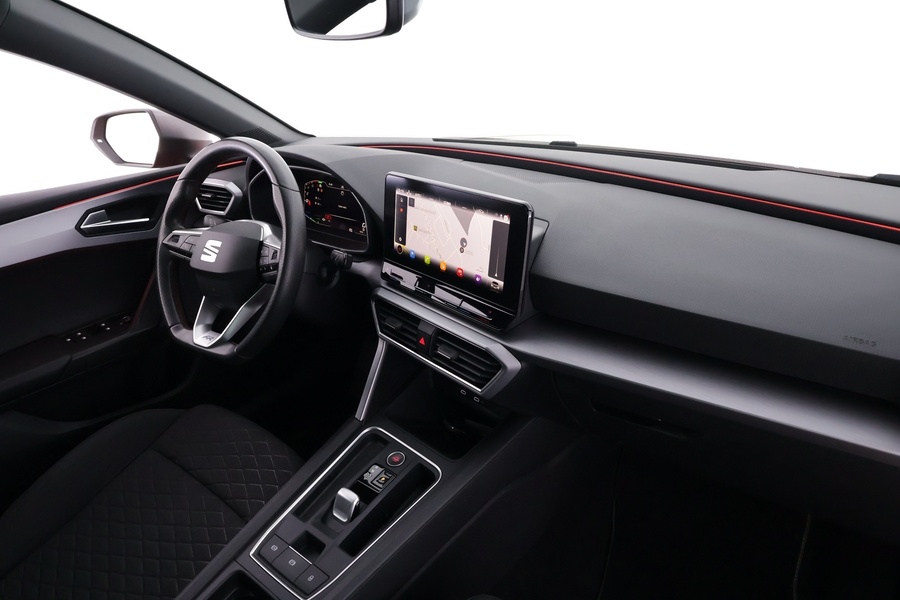 SEAT Leon Sportstourer vaihtoauto