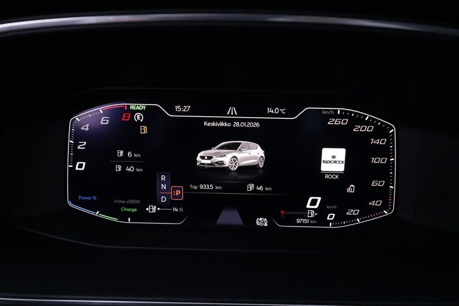 SEAT Leon Sportstourer vaihtoauto