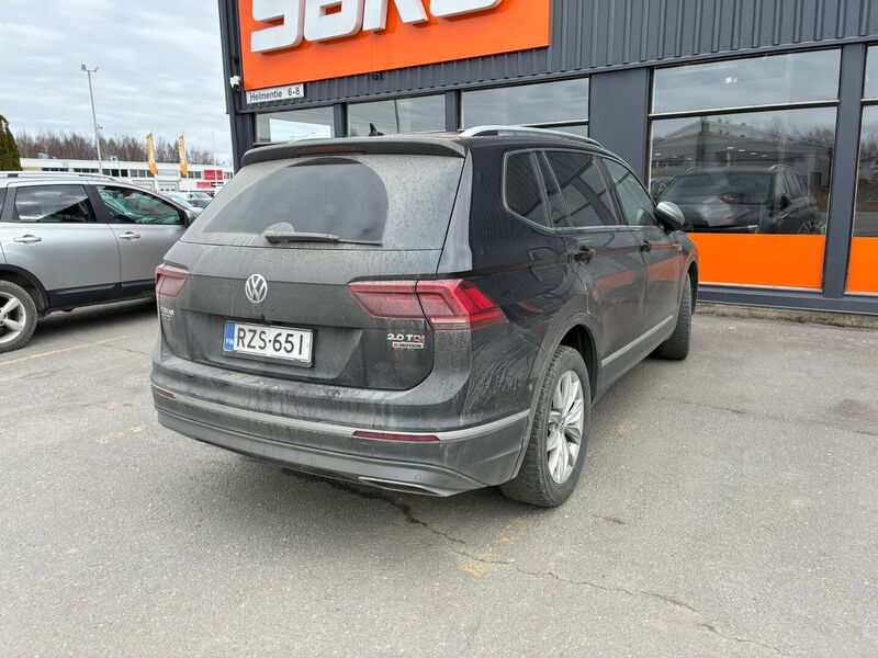 Volkswagen Tiguan vaihtoauto