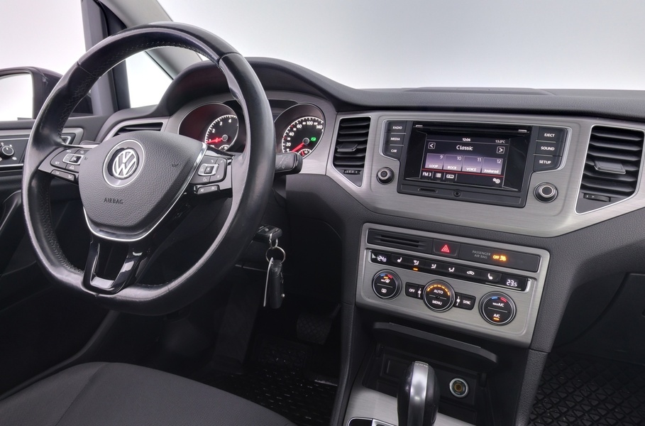 Volkswagen Golf Sportsvan vaihtoauto