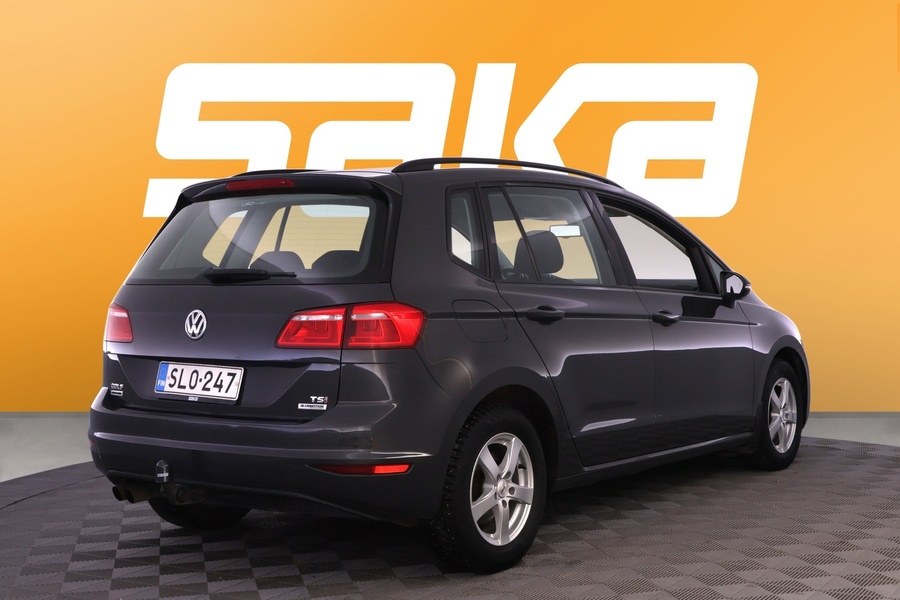 Volkswagen Golf Sportsvan vaihtoauto