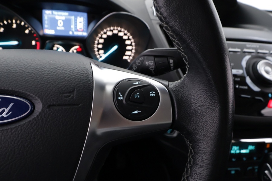 Ford Kuga vaihtoauto