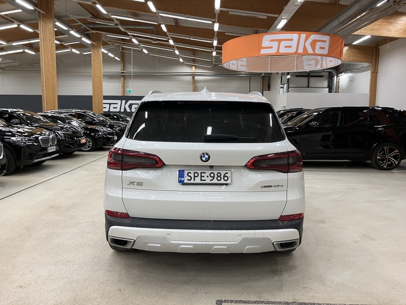 BMW X5 vaihtoauto