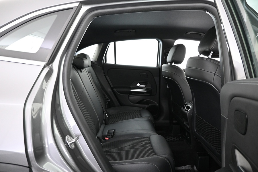 Mercedes-Benz GLA vaihtoauto