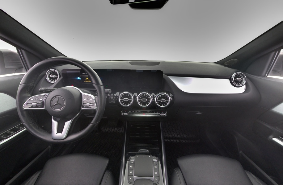 Mercedes-Benz GLA vaihtoauto