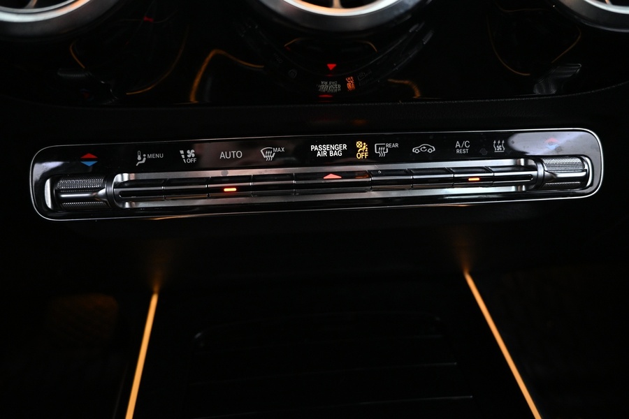 Mercedes-Benz GLA vaihtoauto