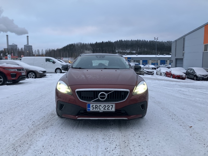 Volvo V40 Cross Country vaihtoauto